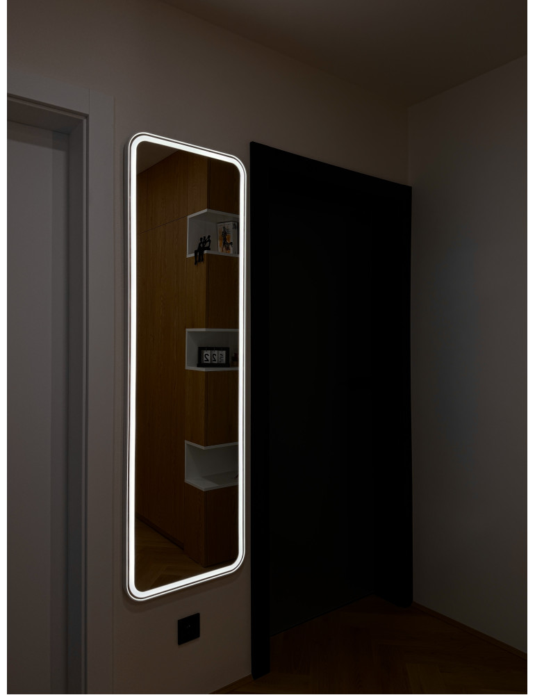 SLIM zaoblené zrkadlo INTEGRO LED