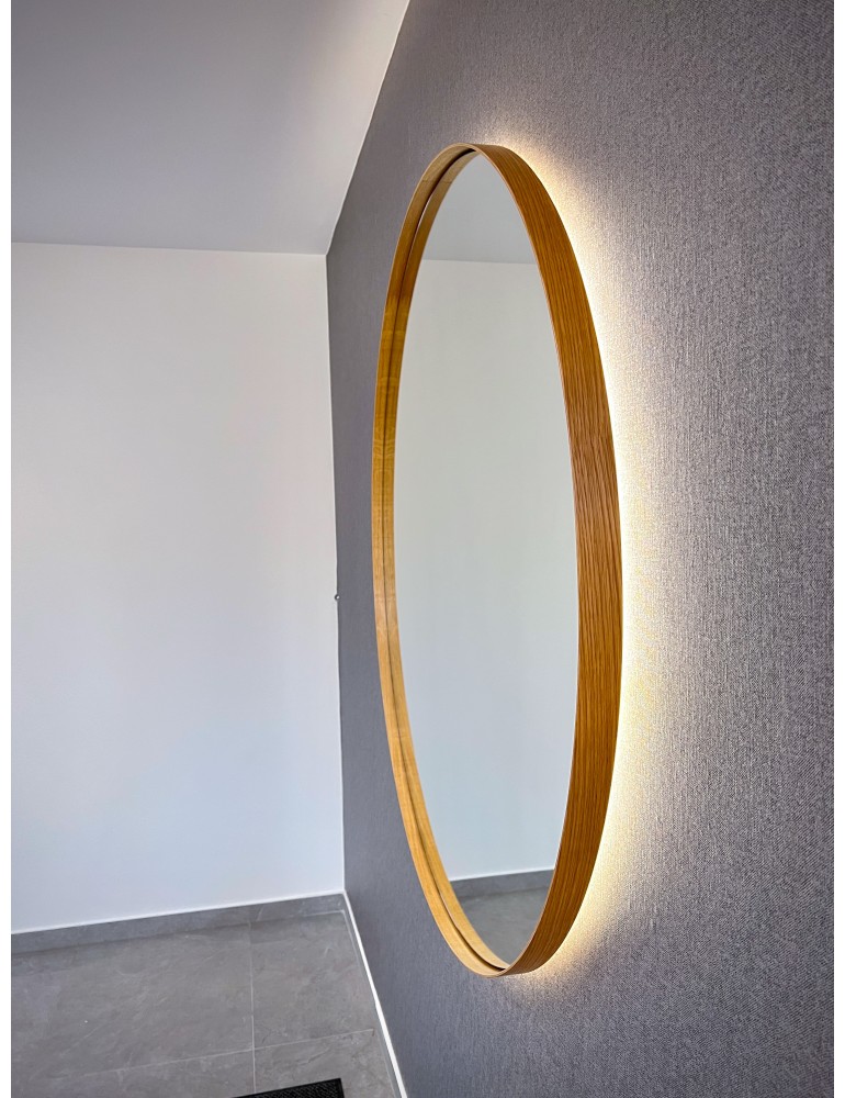 Dubové okrúhle zrkadlo s podsvietením