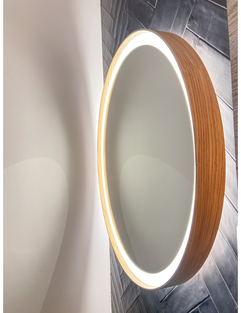 Drevené okrúhle zrkadlo Integro a Ambient LED